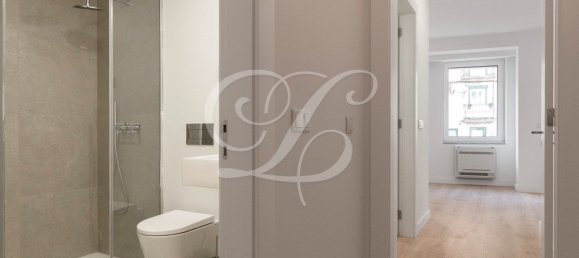 3 bedrooms Apartment in Lisbon, Portugal No. 10995 12