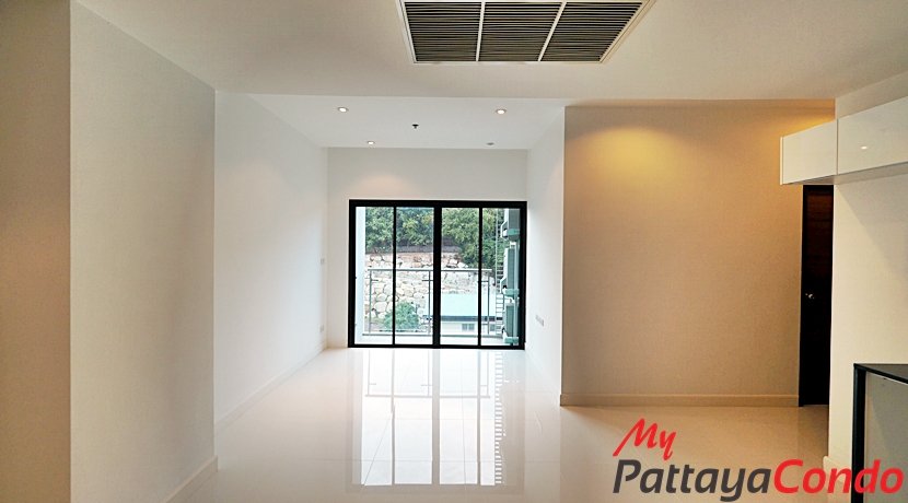 2 bedrooms Condo in Pattaya, Thailand No. 3149