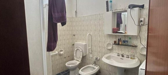 3 rooms Apartment in Luzzara, Italy No. 212407 8