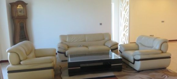 4 bedrooms Apartment in Tay Ho, Vietnam No. 1528 5