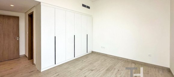 Вилла с 4 спальнями в Al Furjan, ОАЭ № 94466 7