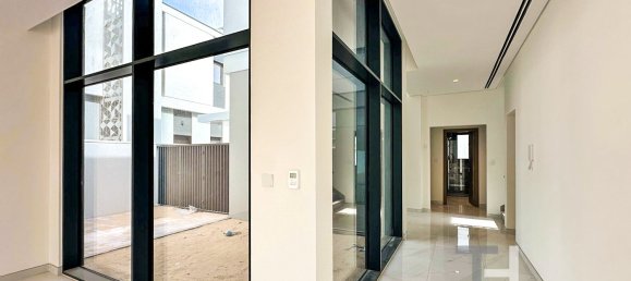 Вилла с 4 спальнями в Al Furjan, ОАЭ № 94466 2