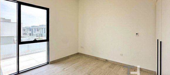 Вилла с 4 спальнями в Al Furjan, ОАЭ № 94466 20