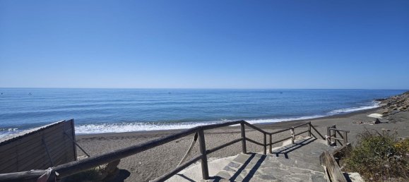 3 bedrooms Townhouse in Almayate Bajo, Spain No. 143278 2