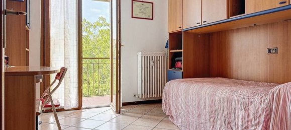 Квартира с 3 спальнями в Мерате, Италия № 335058 33