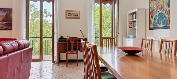 Квартира с 3 спальнями в Мерате, Италия № 335058 15