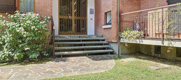 Квартира с 3 спальнями в Мерате, Италия № 335058 6