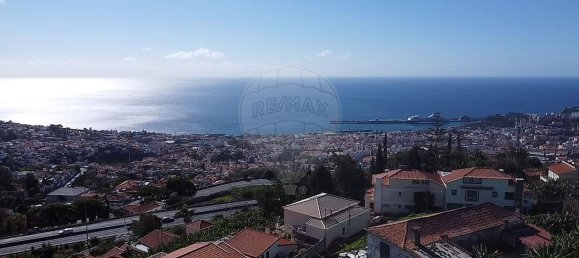 6 bedrooms House in Funchal, Portugal No. 35452 10