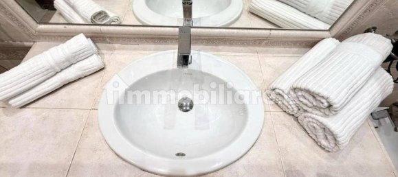 2 bedrooms Apartment in Rome, Italy No. 370197 16