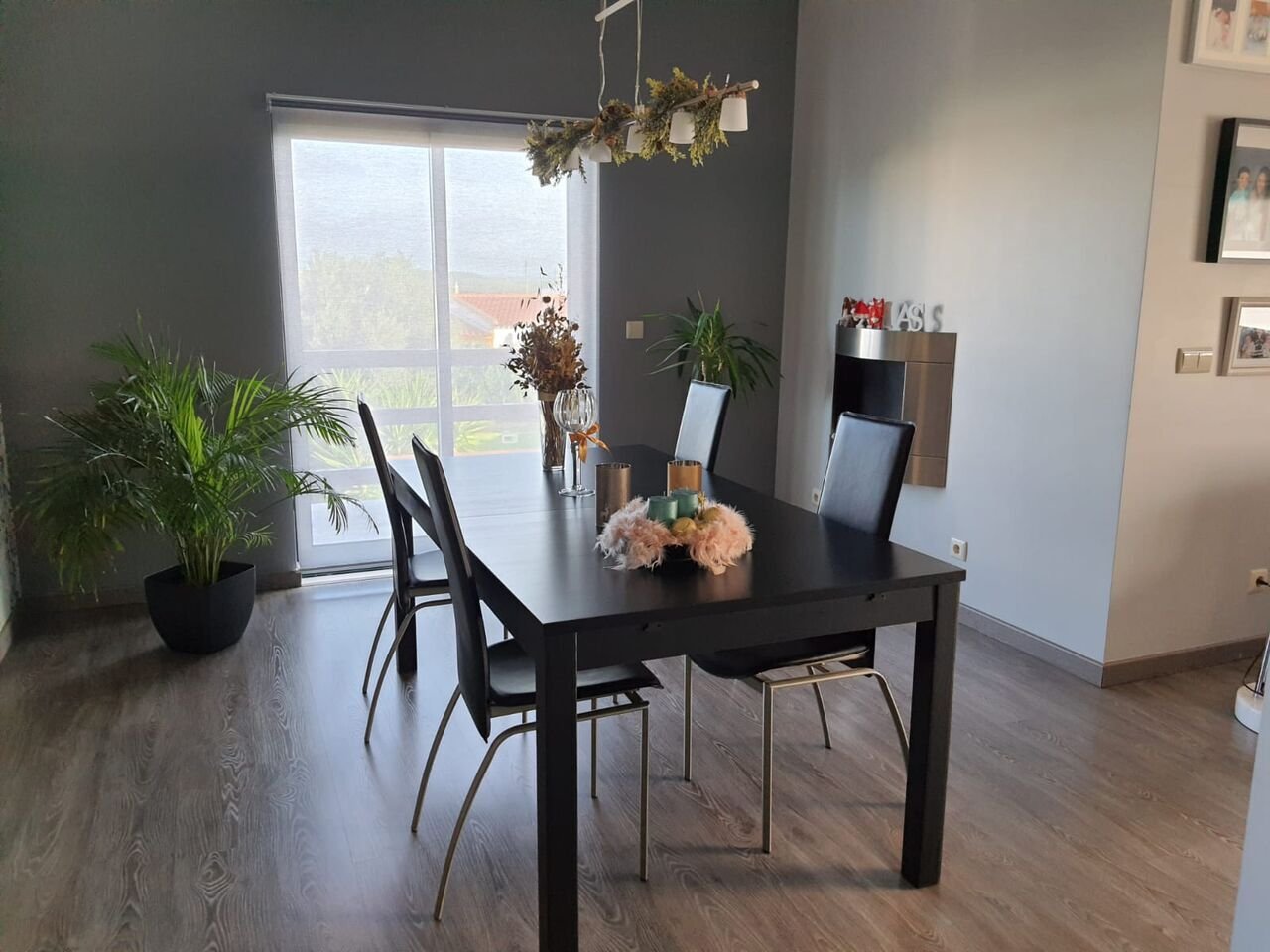 Дом с 4 спальнями в Азиньял, Португалия № 136160