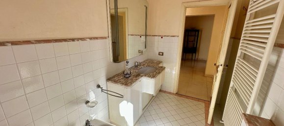 8 rooms Villa in Capannori, Italy No. 43437 10