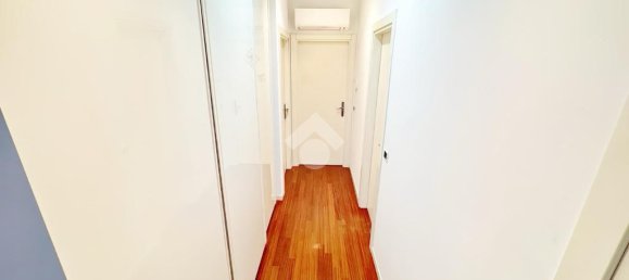 2 bedrooms Apartment in Parma, Italy No. 291869 24