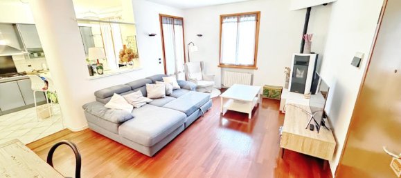 2 bedrooms Apartment in Parma, Italy No. 291869 7