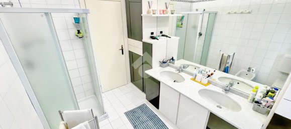 2 bedrooms Apartment in Parma, Italy No. 291869 14