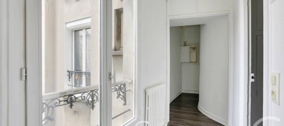 2 chambres Appartement à Paris, France No. 176440 8