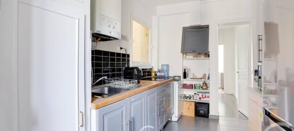 2 chambres Appartement à Paris, France No. 176440 7