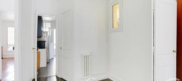 2 chambres Appartement à Paris, France No. 176440 4