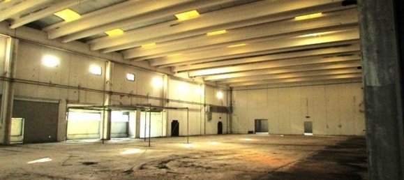 Склад с 4 комнатами в Колоннелла, Италия № 90975 23