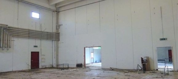 Склад с 4 комнатами в Колоннелла, Италия № 90975 12