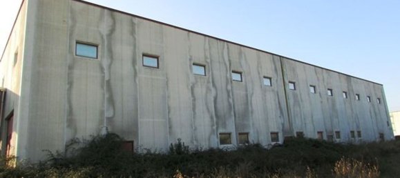 Склад с 4 комнатами в Колоннелла, Италия № 90975 19