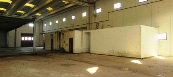 Склад с 4 комнатами в Колоннелла, Италия № 90975 26