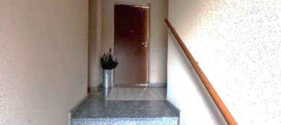 2-salle Appartement à Saronno, Italy No. 151946 11