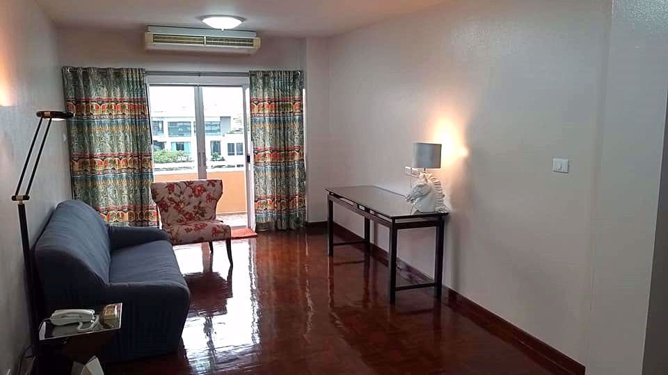 2 bedrooms Condo in Phaya Thai, Thailand No. 9570