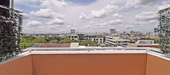 2 bedrooms Condo in Phaya Thai, Thailand No. 9570 9