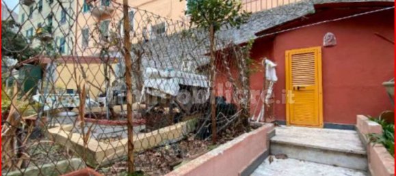 2 bedrooms Apartment in Genoa, Italy No. 337232 4