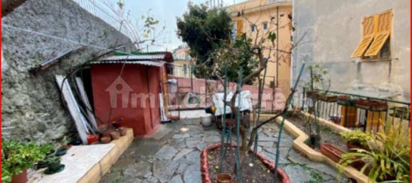 2 bedrooms Apartment in Genoa, Italy No. 337232 2