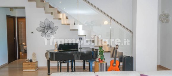 Apartamento de 3 dormitorios en Bari, Italy No. 330451 11