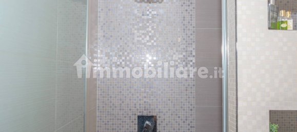 Apartamento de 3 dormitorios en Bari, Italy No. 330451 15