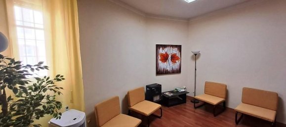 2-salle Appartement à Chieti, Italy No. 80139 3