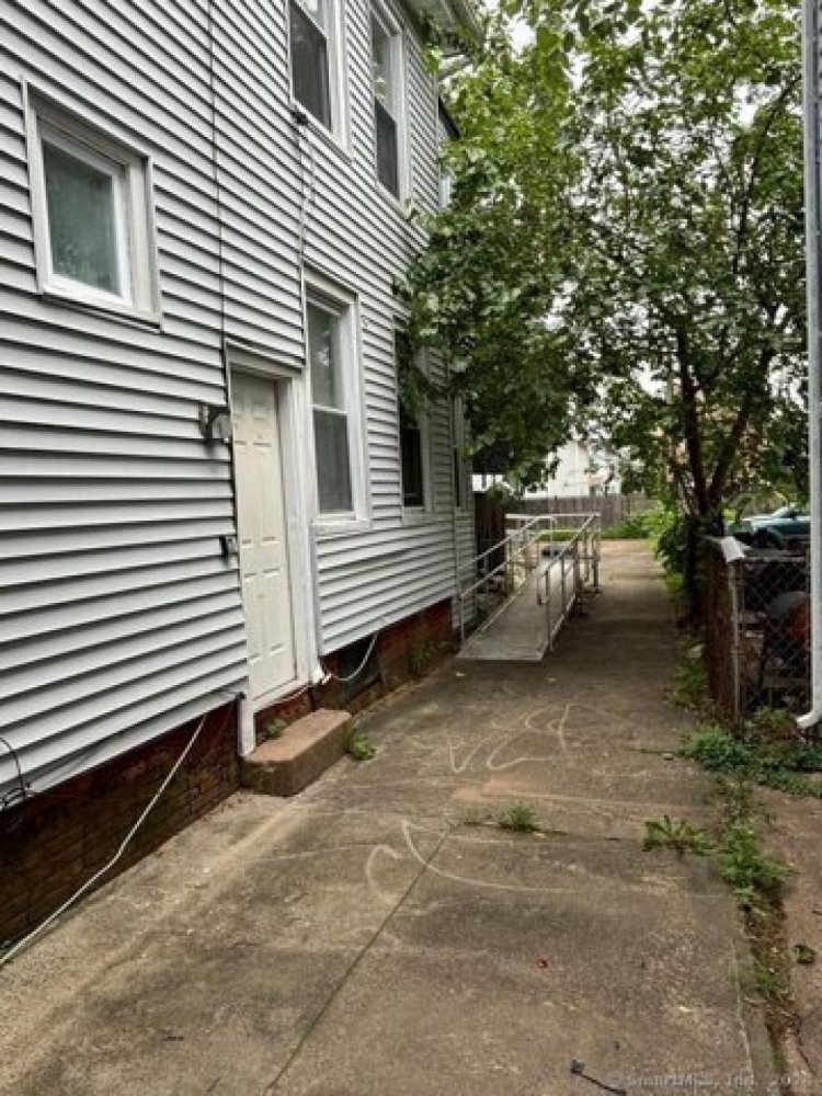 5 bedrooms House in New Haven, USA No. 427549