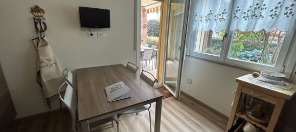 Apartamento de 4 dormitorios en Cadorago, Italy No. 361934 19