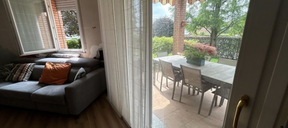 Apartamento de 4 dormitorios en Cadorago, Italy No. 361934 16