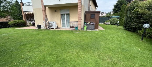 Apartamento de 4 dormitorios en Cadorago, Italy No. 361934 2