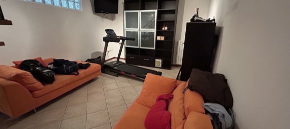 Apartamento de 4 dormitorios en Cadorago, Italy No. 361934 9