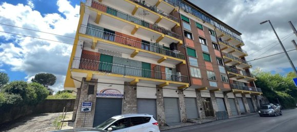 Apartamento de 5 habitaciónes en Avellino, Italy No. 24303 18