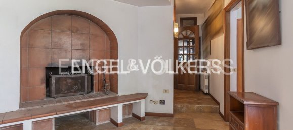 3 bedrooms Apartment in Rome, Italy No. 200136 12