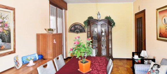 3 rooms Apartment in Parabiago, Italy No. 23092 8