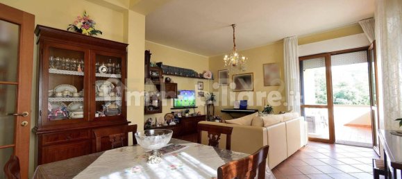 3 bedrooms Apartment in Lucca, Italy No. 48855 6