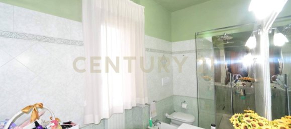 3 bedrooms Apartment in Lucca, Italy No. 48855 12