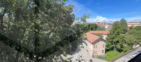 2-salle Appartement à Milan, Italy No. 242080 14