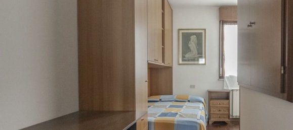 6-salle Maison à Russi, Italy No. 12430 6