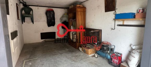 3-salle Appartement à Varese, Italy No. 180559 28