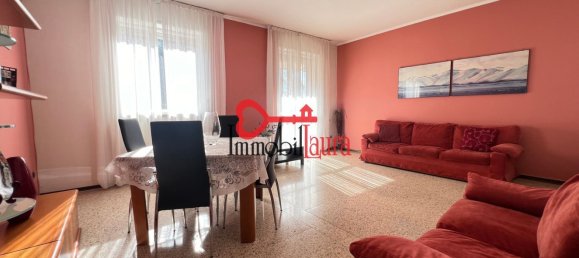 3-salle Appartement à Varese, Italy No. 180559 2