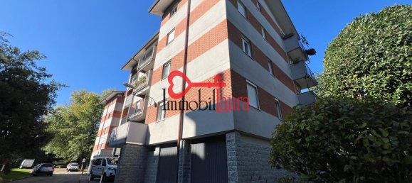 3-salle Appartement à Varese, Italy No. 180559 34