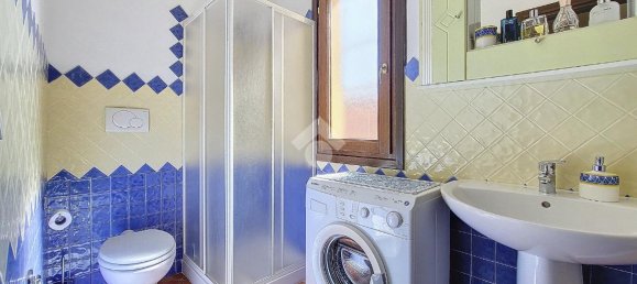 2-salle Appartement à Valledoria, Italy No. 7430 28