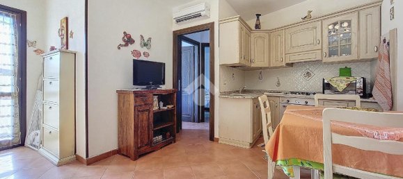 2-salle Appartement à Valledoria, Italy No. 7430 9